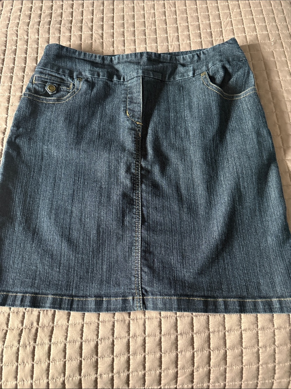 Classic Dark Blue Denim Mini Skirt - Women's Everyday Style